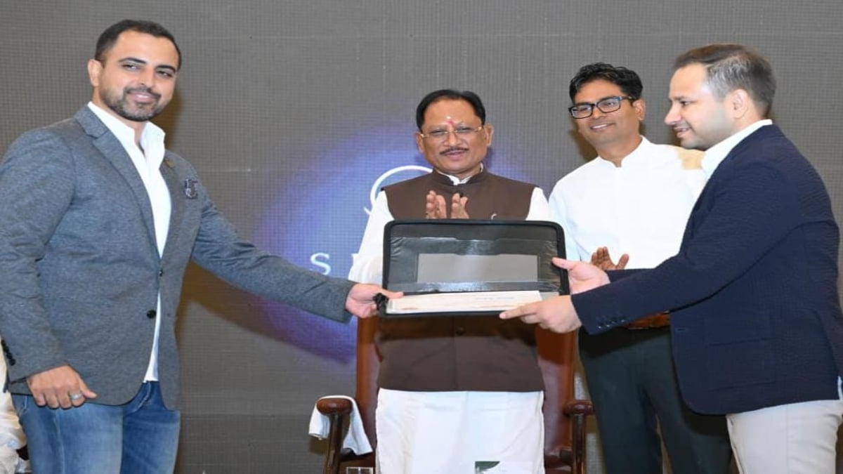 नवा रायपुर में बैडमिंटन अकादमी शुरू करेंगे पद्म भूषण पुलेला गोपीचंद, सीएम साय बोले – विश्वस्तरीय खेल सुविधाओं से तैयार होंगे राष्ट्रीय और अंतरराष्ट्रीय खिलाड़ी