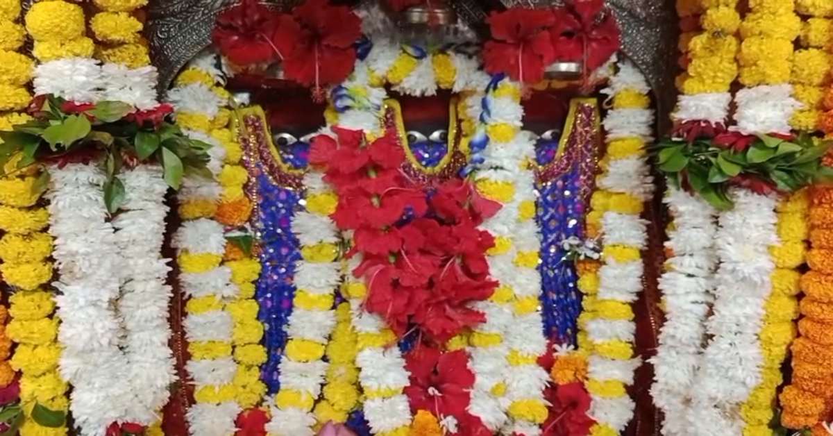 Sharad Navratri 2026 : भगवान राम की कुलदेवी मां बड़ी देवकाली मंदिर में तैयारियां पूरी, जगमगाया दरबार