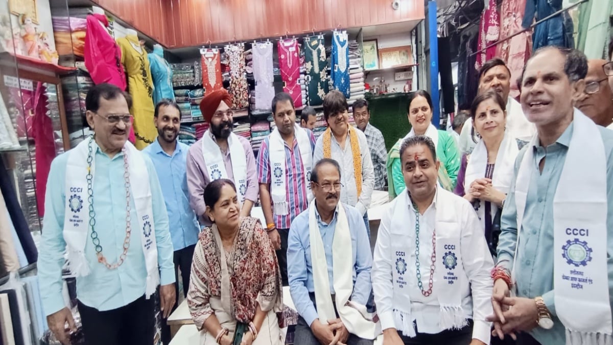 चेम्बर ऑफ कॉमर्स का वोकल फॉर लोकल अभियान : प्रदेश अध्यक्ष सतीश थौरानी ने कहा – स्थानीय दुकानदारों और स्वदेशी निर्माताओं से ही खरीदें सामान