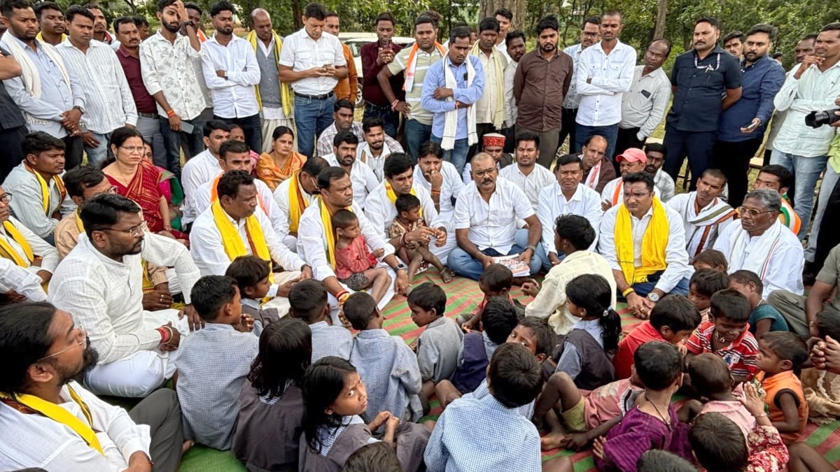 5 बैगा बच्चों की मौत : कांग्रेस नेता दीपक बैज और विक्रांत भूरिया ने सरकार को घेरा, स्वास्थ्य सुविधाओं को लेकर उठाए सवाल