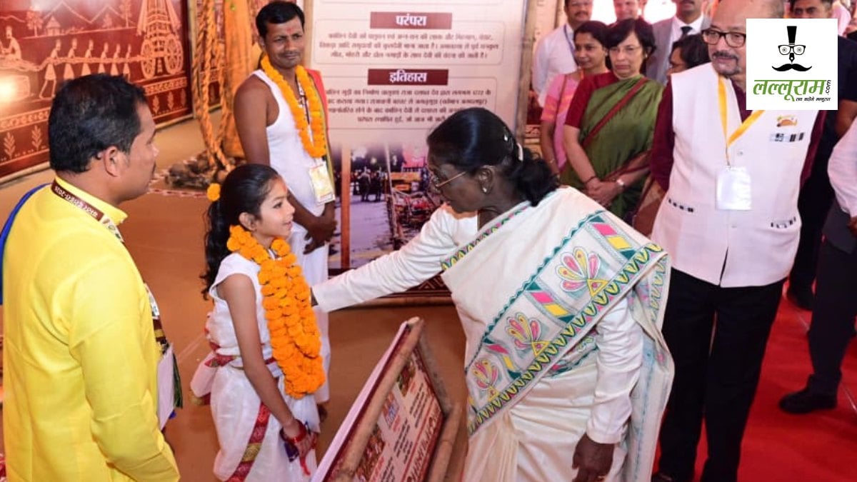 बस्तर दशहरा विवाद : जिसने निभाई नहीं रस्म, उसने कर ली राष्ट्रपति से मुलाकात, पनका समाज में भारी नाराजगी