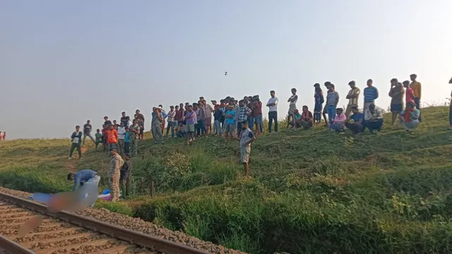 Jamtada News : जामताड़ा में रेलवे ट्रैक पर मिले युवक-युवती के शव, इलाके में सनसनी, पुलिस जांच में जुटी