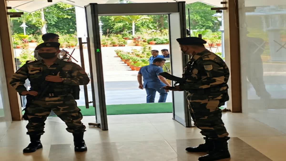JTET 2026: नकल रोकने के लिए पुलिस का सख्त पहरा, 5 जिलों में तैनात होंगे 112 मेटल डिटेक्टर, अभ्यर्थियों की होगी कड़ी जांच