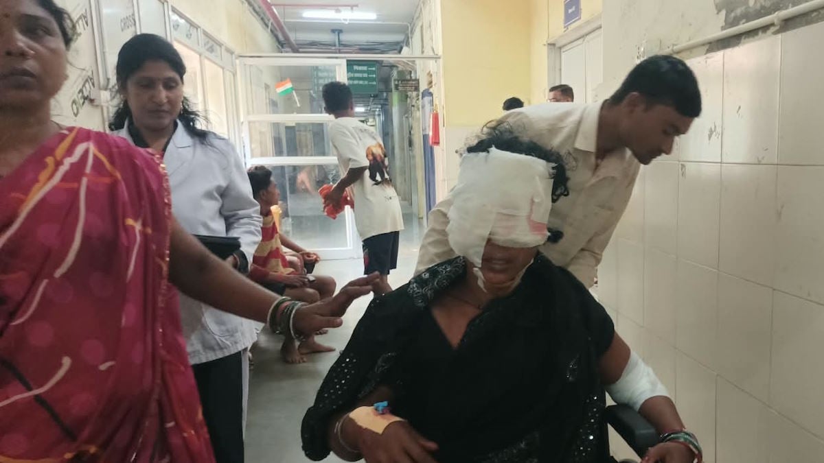 घर में घुसे तेंदुए ने 6 लोगों पर किया हमला, 3 की हालत गंभीर, परिवार ने हिम्मत दिखाकर किया कमरे में बंद…