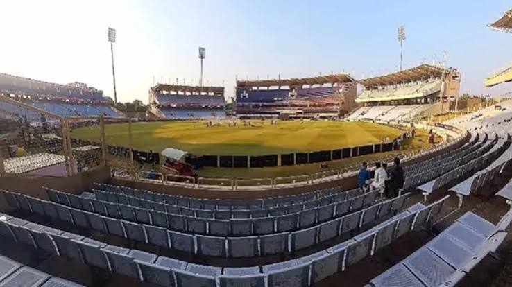 India vs West Indies T20: रांची में ओस तय करेगी मैच का रुख, टॉस जीतने वाली टीम चुनेगी गेंदबाजी? स्टेडियम में इन चीजों पर प्रतिबंध