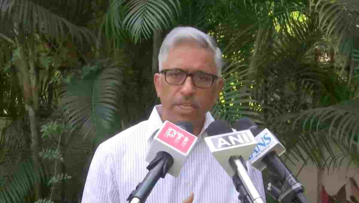 मोहन सरकार के इस सीनियर अधिकारी ने लापरवाह अधिकारियों-कर्मचारियों पर गिराई गाज, करोड़ों के घोटाले का पर्दाफाश कर 392 पर लिया एक्शन