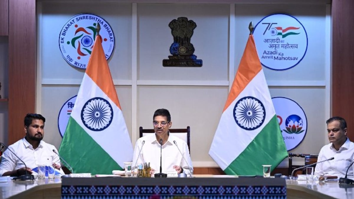ओडिशा राज्यपाल का बड़ा निर्देश, नवंबर तक पूरी करें विश्वविद्यालयों में शिक्षक भर्ती प्रक्रिया