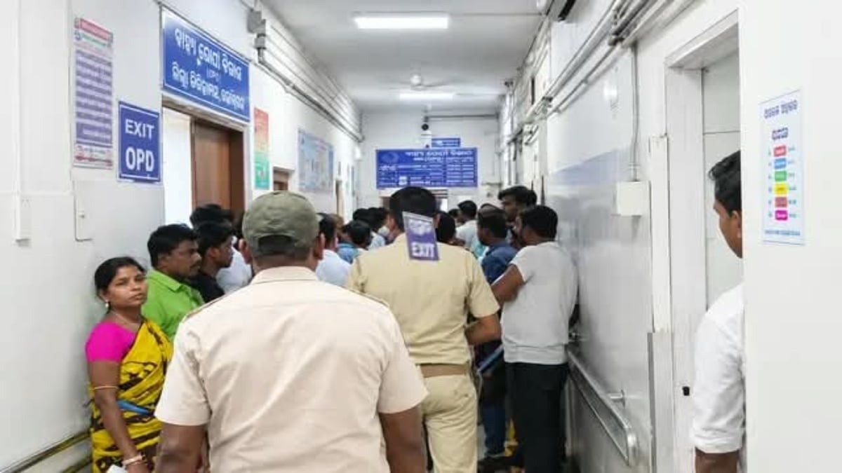 बंदूक की नोक पर महिला से दुष्कर्म: मुठभेड़ में पकड़ाया आरोपी, पैर में गोली लगने से हुआ घायल