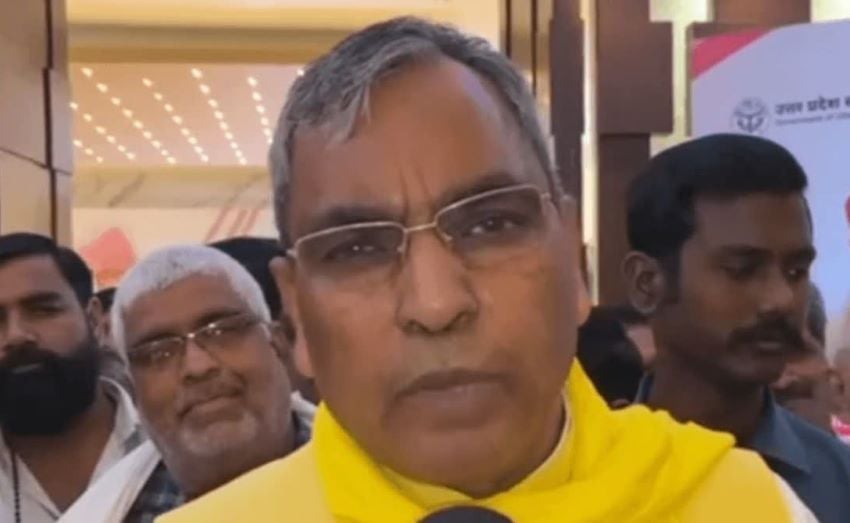 ‘अयोध्या छोड़िए, पहले मुझसे निपटिए…’ ओपी राजभर का अखिलेश यादव पर सीधा वार, दे डाली खुली चुनौती
