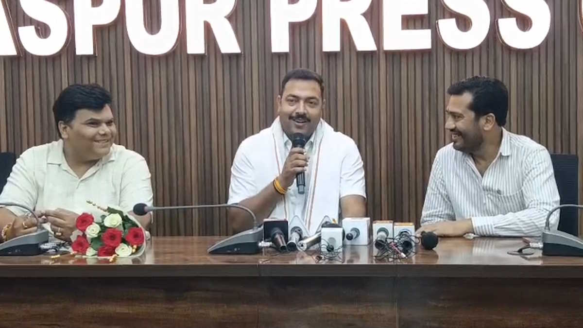 प्रेस वार्ता: युवाओं का प्रतियोगी परीक्षा से डगमगाए भरोसे का सरकार ने किया बहाल- युवा आयोग अध्यक्ष विश्व विजय तोमर