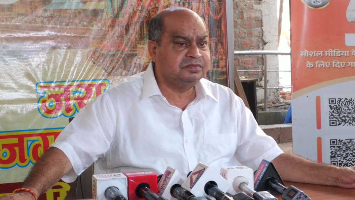 मिशन 2028 की तैयारी: भाजपा विधायक पुरंदर मिश्रा ने बताया- दो दिन रायपुर में रहेंगी प्रभारी स्मृति ईरानी, सांसद-विधायक के अलावा पदाधिकारियों से बैठक कर लेंगी फीडबैक…