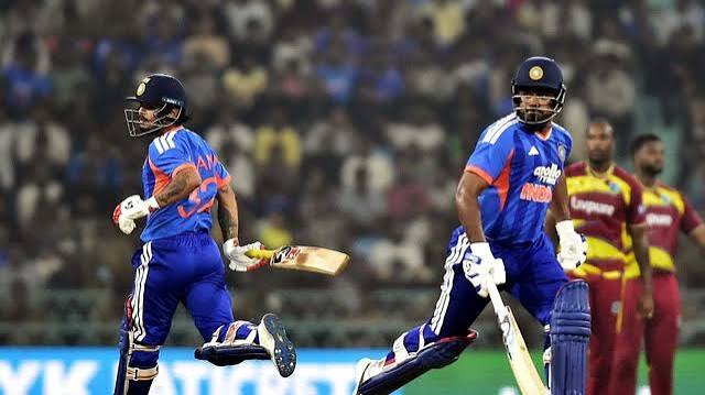 IND vs WI 2nd T20: रांची में संजू सैमसन का तूफान, 21 गेंदों में जड़ा अर्धशतक, पावरप्ले में भारत के 79 रन