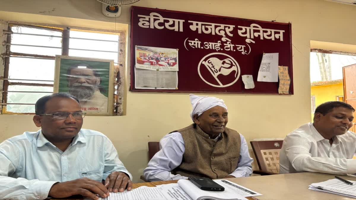 Ranchi News: दुर्गा पूजा से पहले रांची में सफाई व्यवस्था पर संकट, 2 हजार सफाईकर्मी करेंगे हड़ताल