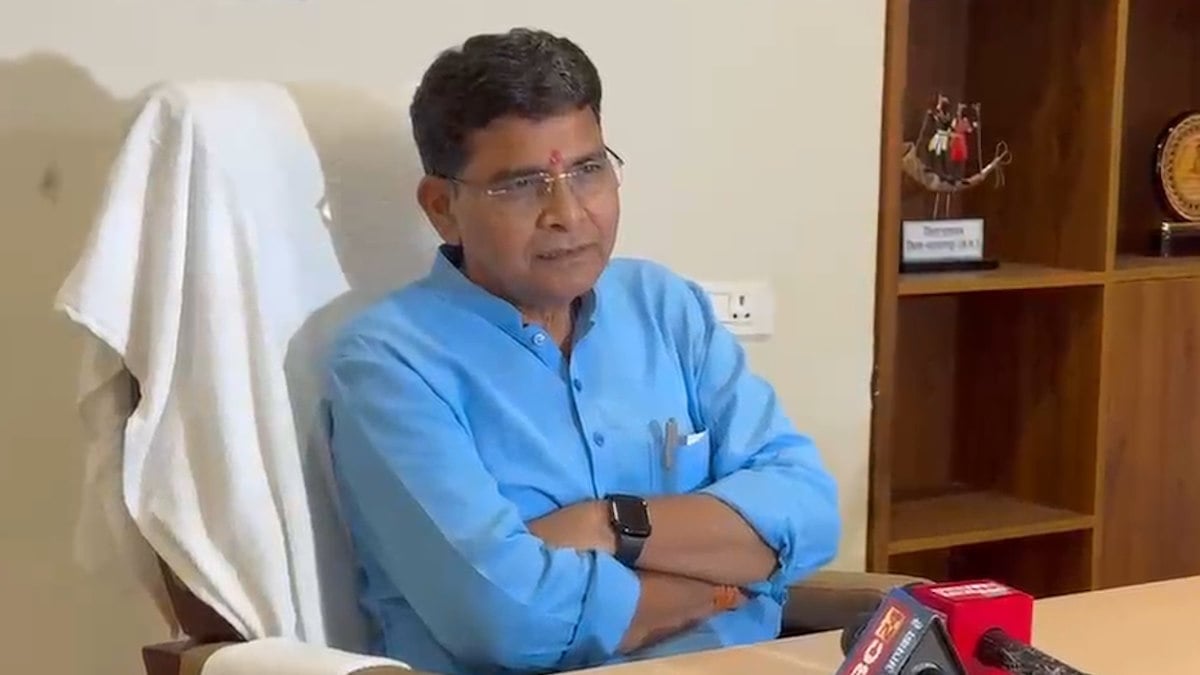 बैलेट पेपर से चुनाव कराए जाने की मांग पर मंत्री टंकराम वर्मा का तंज, कहा- EVM के जरिए कांग्रेस ने भी बनाई है सरकार…