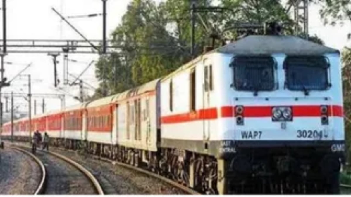 राष्ट्रपति द्रौपदी मुर्मू के प्रयासों से साकार हुआ सपना: पुरी-बादामपहाड़ एक्सप्रेस ट्रेन को रेलवे की मंजूरी